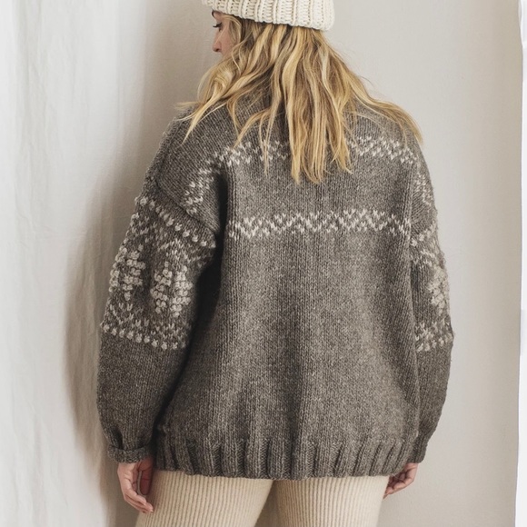 Vintage Cowichan wool sweater - size L - Picture 2 of 5